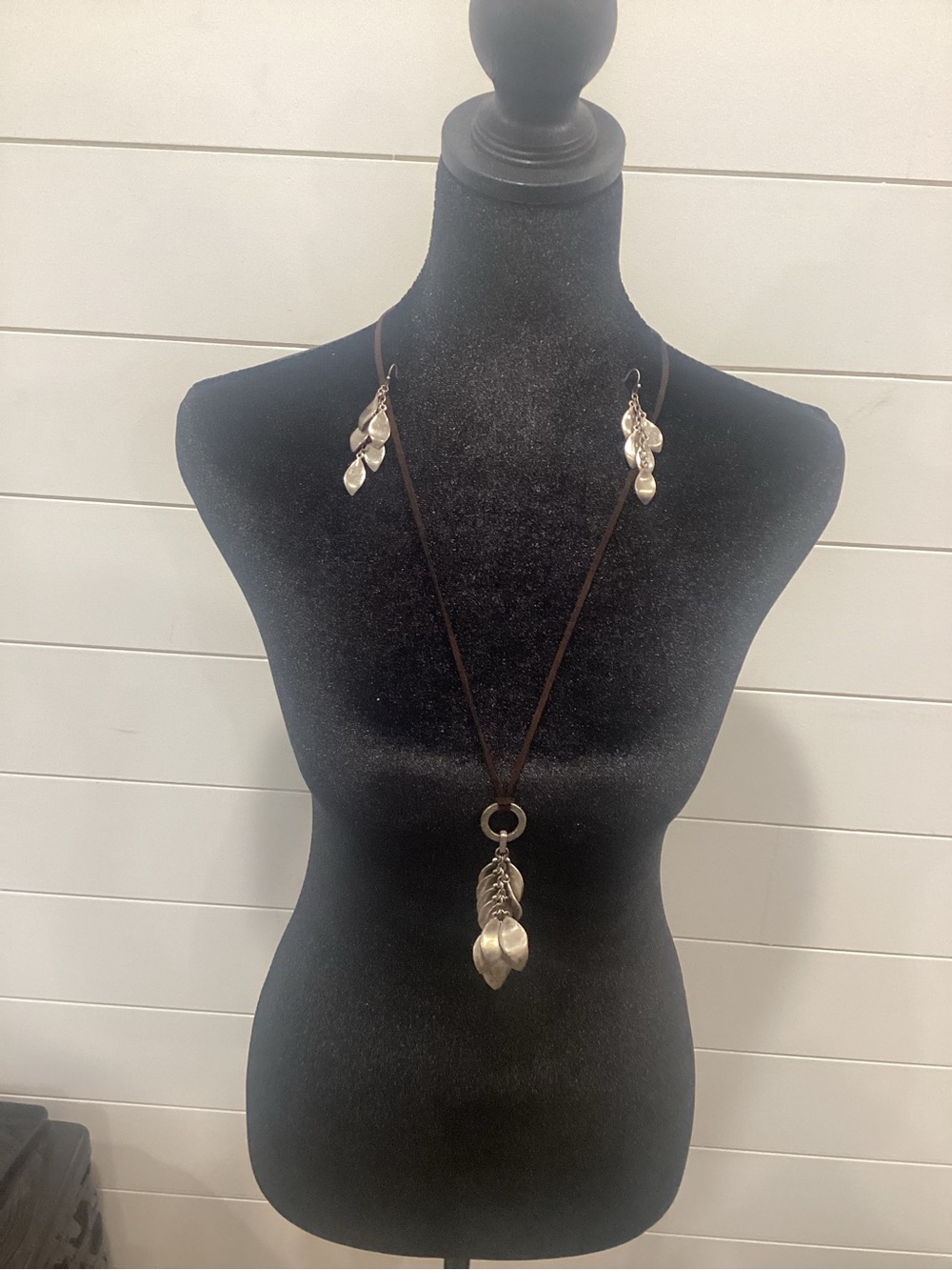 Coldwater Creek Silver Leaf Pendant Necklace and Earrings on Brown Cord